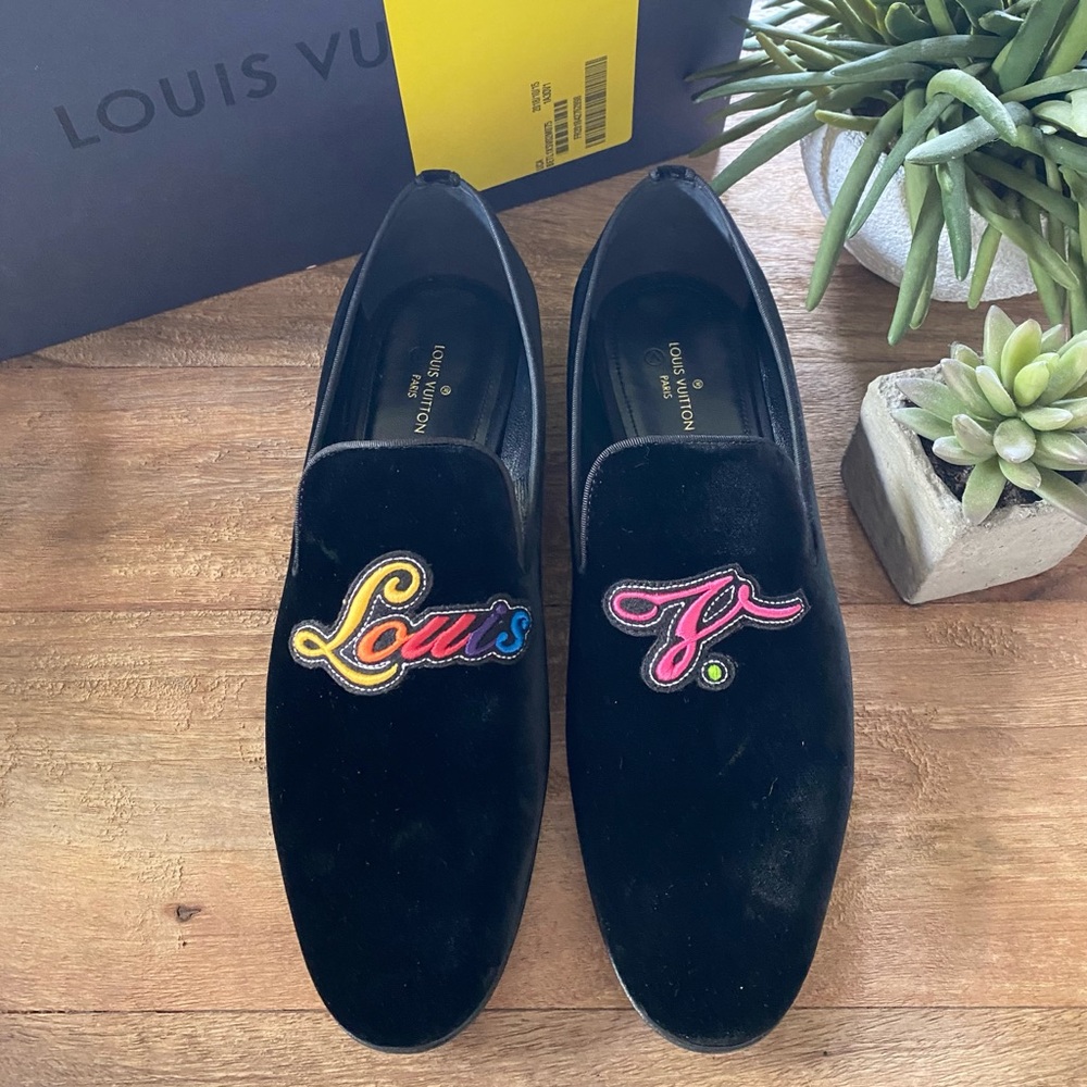 LOUIS VUITTON “Louis V.” Velvet Auteuil Slippers
